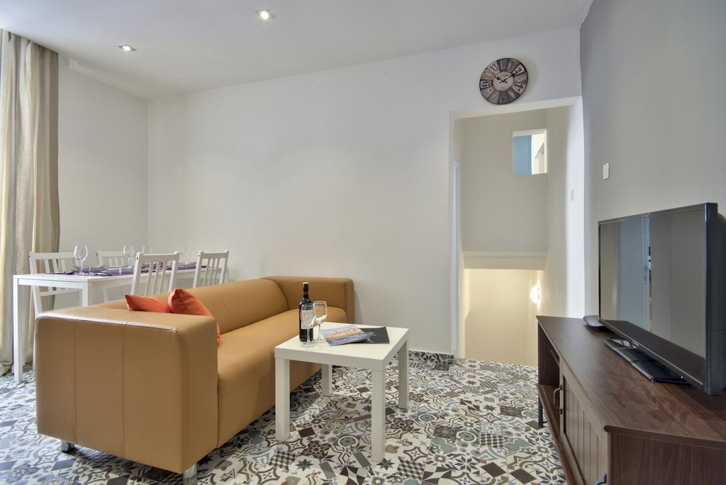 Central Valletta Two Bedroom Apartment 외부 사진